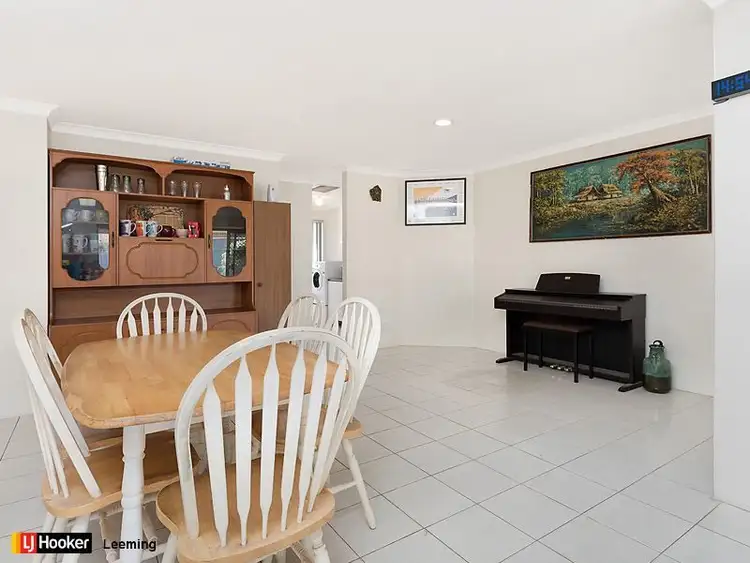 Sixth view of Homely house listing, 5 Tana Court, Leeming WA 6149