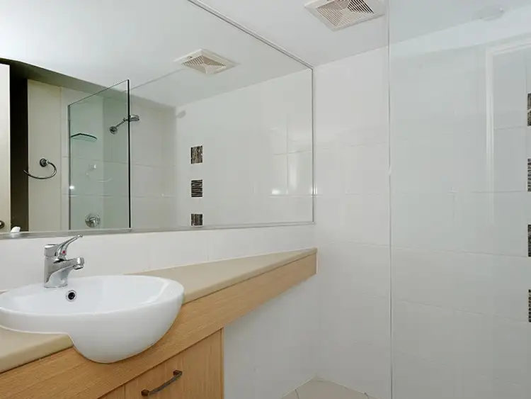Seventh view of Homely unit listing, 28/10 Grand Parade, Parrearra QLD 4575