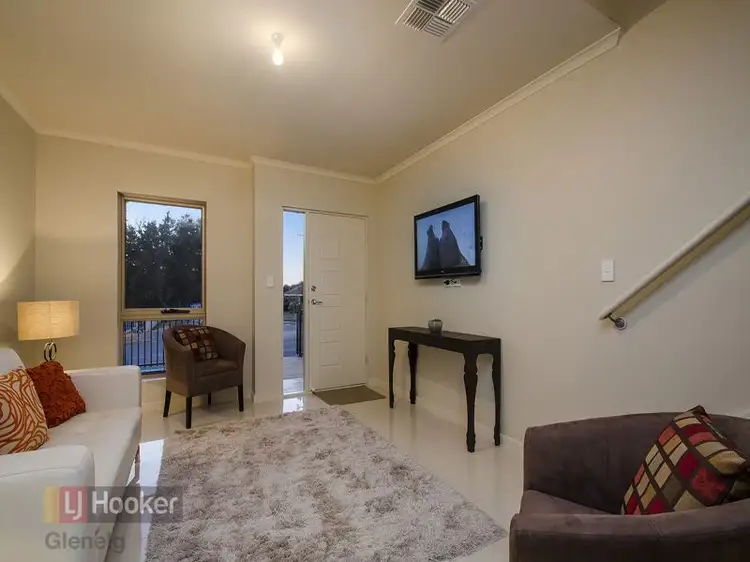 Fifth view of Homely house listing, 2/17 Gilbertson Avenue, Morphett Vale SA 5162