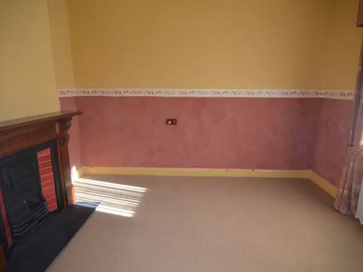 Fifth view of Homely semi-detached listing, 69 Inch Street, Lithgow NSW 2790