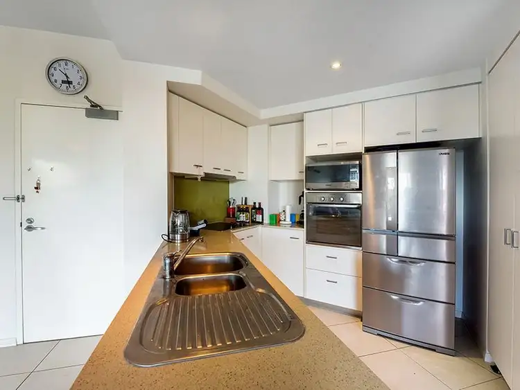 Fifth view of Homely unit listing, 3/201 Varsity Parade, Varsity Lakes QLD 4227