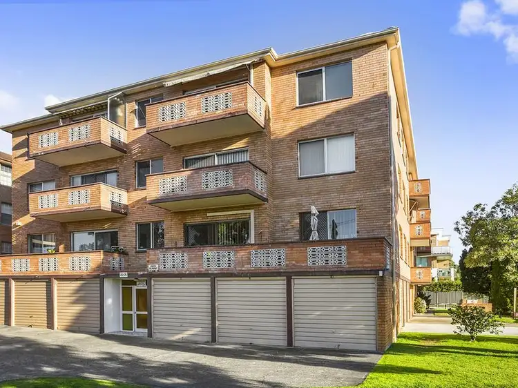 Main view of Homely unit listing, 11/16-18 Sellwood Street, Brighton-le-sands NSW 2216