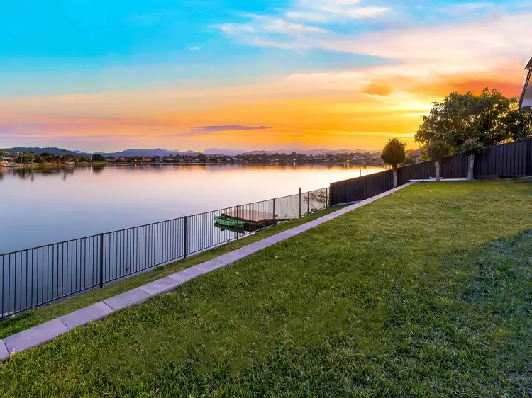 25 Angelica Street, Elanora QLD 4221