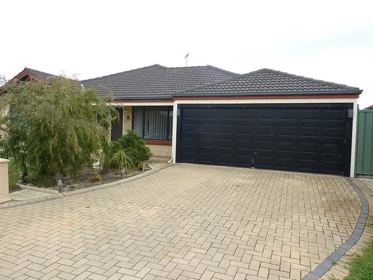 37 Excalibur Chase, Wattle Grove WA 6107