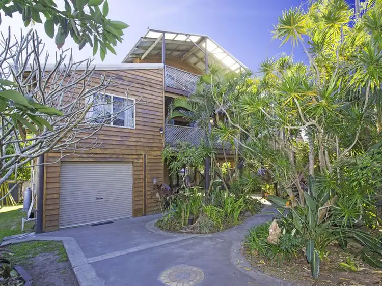 22 Beach Avenue, South Golden Beach NSW 2483