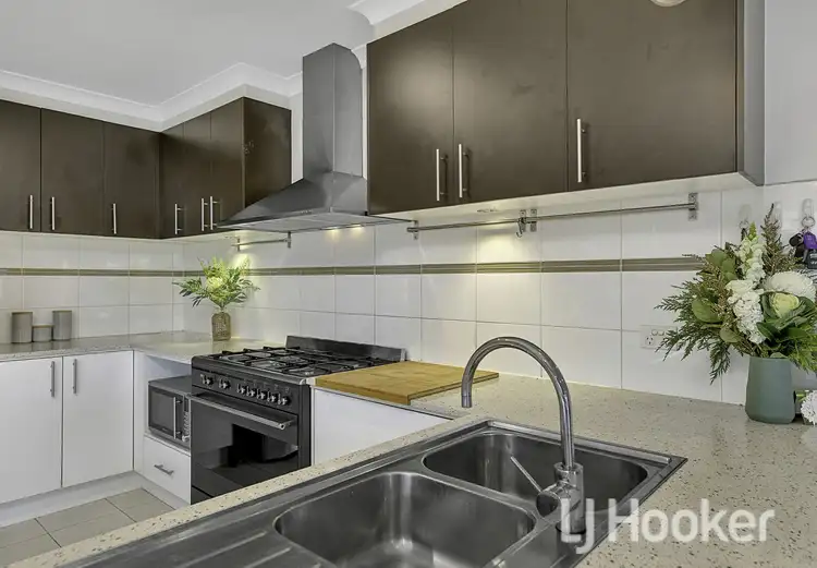 Sixth view of Homely house listing, 6 Zoe Place, Wallan VIC 3756