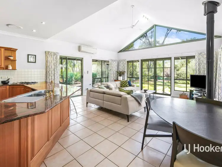 Second view of Homely house listing, 4902 Chateau Road, Connellan NT 873