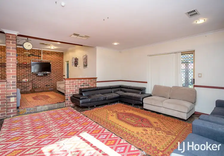 Seventh view of Homely house listing, 69 Inverness Circle, Camillo WA 6111