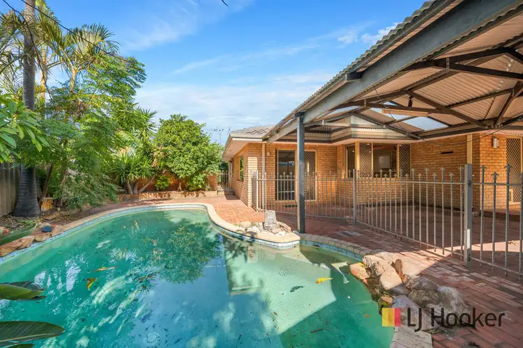 42 Golf Road, Parkwood WA 6147