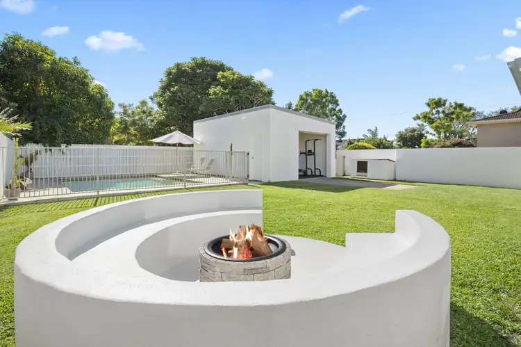 5 Dilgara Street, Tugun QLD 4224