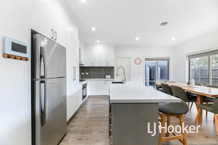 Fifth view of Homely unit listing, 1/365 Pound Road, Hampton Park VIC 3976