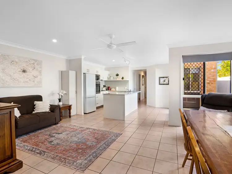 Fifth view of Homely apartment listing, 2/21 Ewan Street, Southport QLD 4215