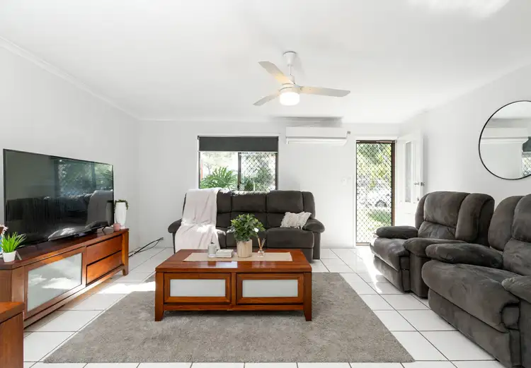 52 Augusta Street, Crestmead QLD 4132