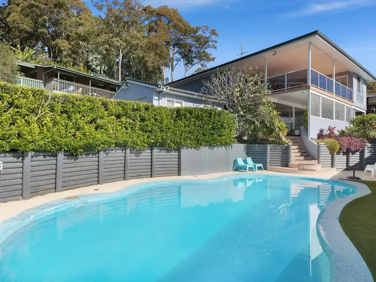 Second view of Homely house listing, 2 Seaspray Close, Bateau Bay NSW 2261