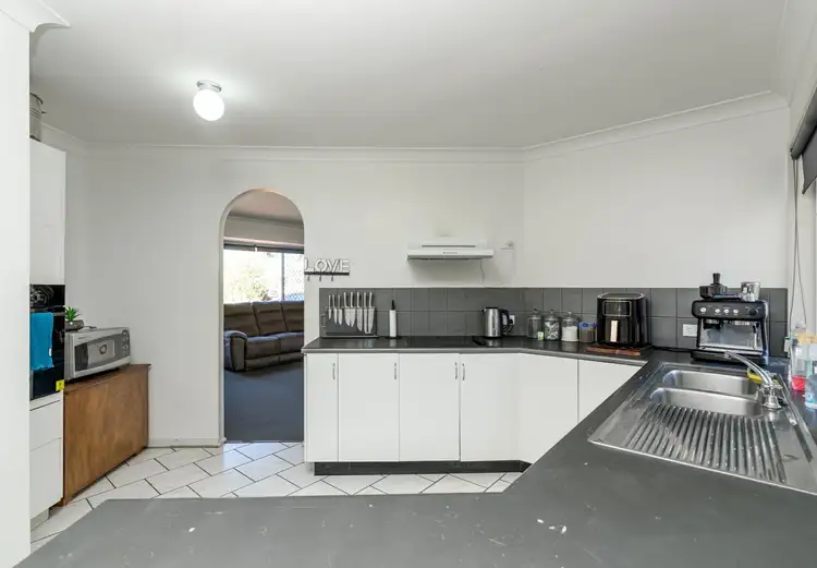 Sixth view of Homely house listing, 9 Piper Court, Boronia Heights QLD 4124
