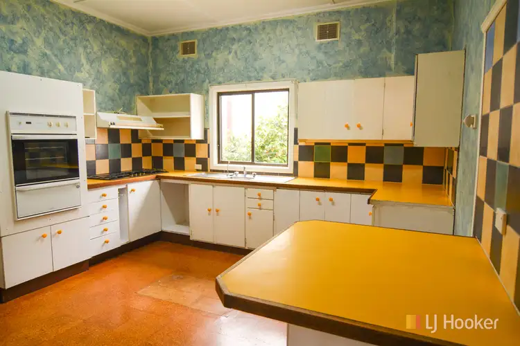 Second view of Homely house listing, 8 Read Avenue, Lithgow NSW 2790