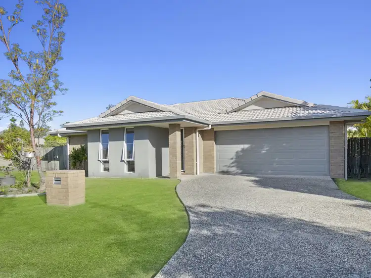 1 Riceflower Court, Ningi QLD 4511