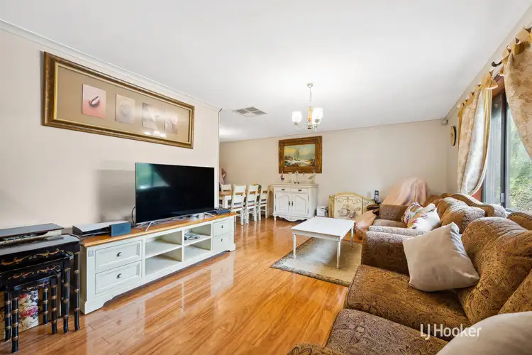 15 Banksia Crescent, Craigmore SA 5114