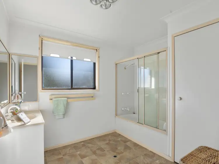 Fifth view of Homely house listing, 6-8 Dianne, Warwick QLD 4370