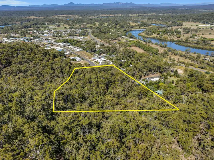 37 Jeana Close, Boyne Island QLD 4680