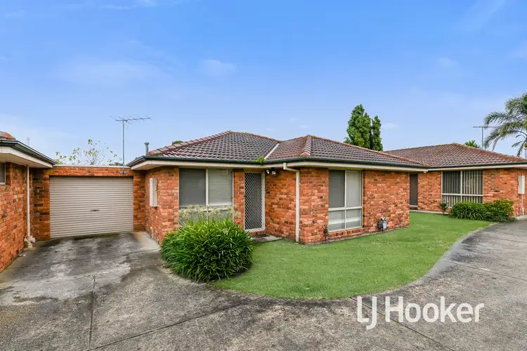 3/11-13 Carlyle Street, Pakenham VIC 3810