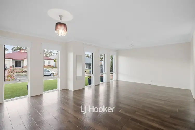 Fourth view of Homely house listing, 3 Topaz Way, Dalyellup WA 6230