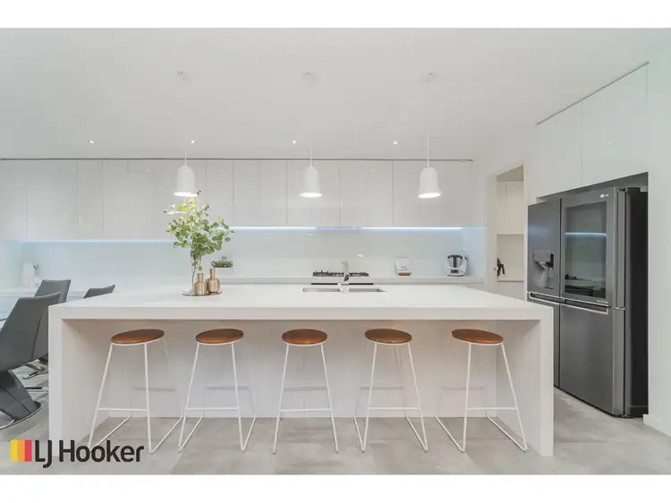 Fifth view of Homely house listing, 34 Clarendon Avenue, Craigieburn VIC 3064