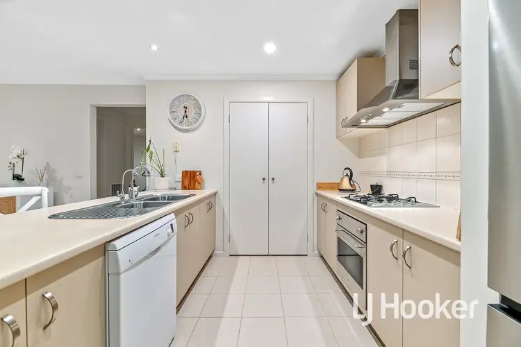 Third view of Homely house listing, 5 Lilac Crescent, Berwick VIC 3806