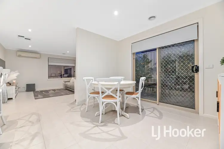 Fifth view of Homely house listing, 5 Lilac Crescent, Berwick VIC 3806