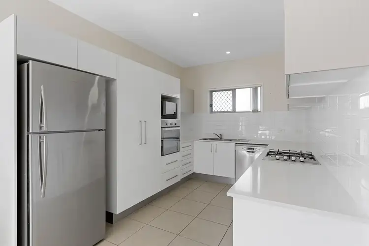 Second view of Homely townhouse listing, 4/104-106 Wynyard Street, Cleveland QLD 4163