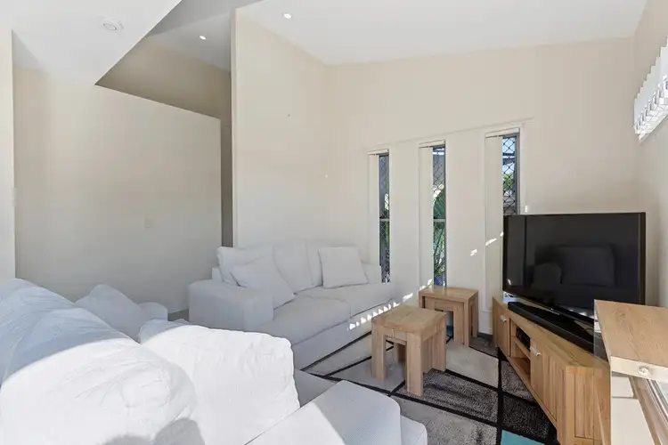 Sixth view of Homely townhouse listing, 4/104-106 Wynyard Street, Cleveland QLD 4163