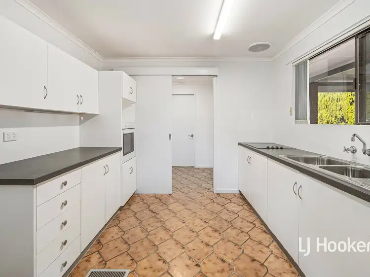 Main view of Homely unit listing, 1/6 Teatree Court, Sadadeen NT 870