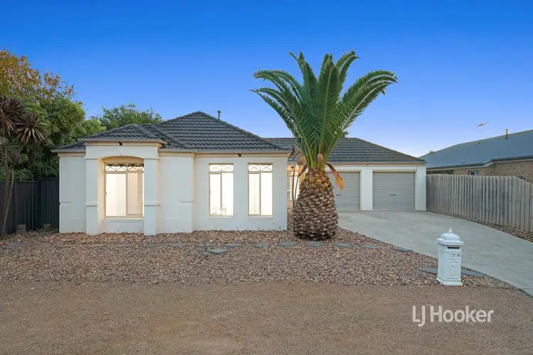 3 Kerford Crescent, Point Cook VIC 3030