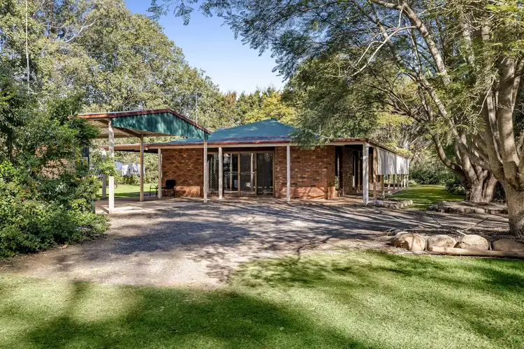 12 Penny Road, Highfields QLD 4352