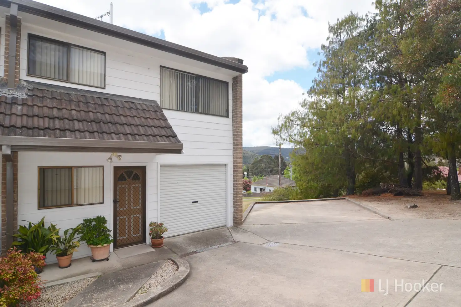 Main view of Homely townhouse listing, 6/57 Mort Street, Lithgow NSW 2790
