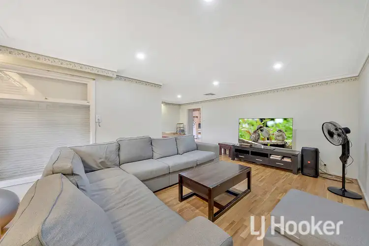 Fifth view of Homely unit listing, 1/25 Bride Avenue, Hampton Park VIC 3976