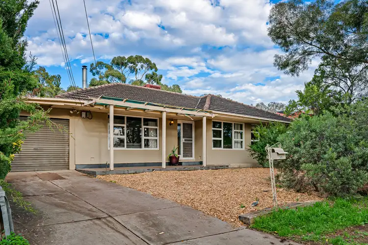 30 Carol Drive, Para Hills SA 5096