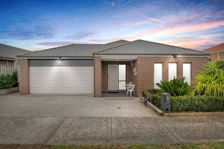 5 Corymbia Grove, South Morang VIC 3752