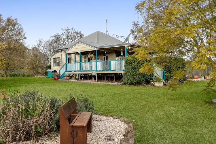 56 Paton Road, Meringandan QLD 4352