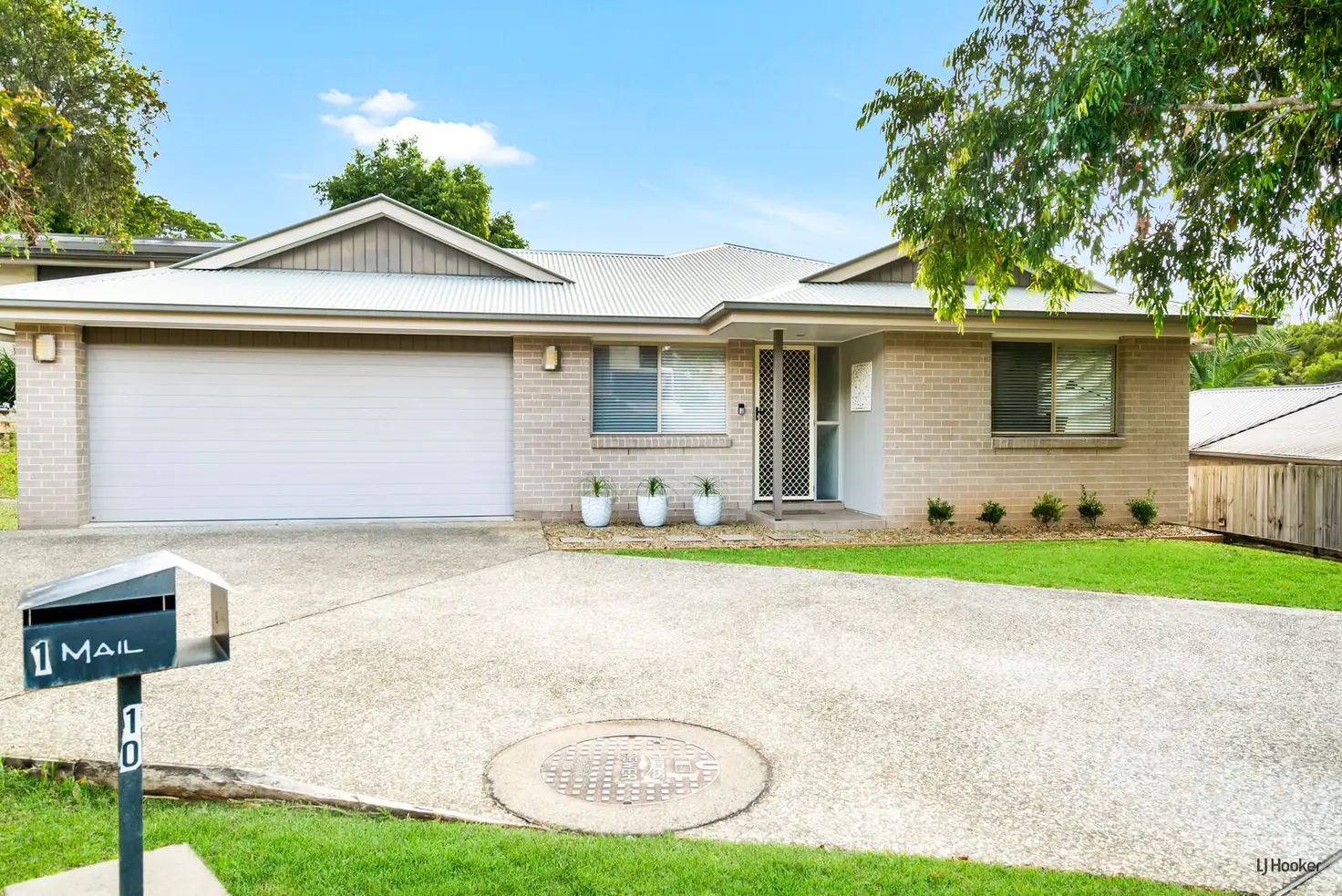 Main view of Homely semi-detached listing, 1/10 Gold Leaf Crescent, Murwillumbah NSW 2484