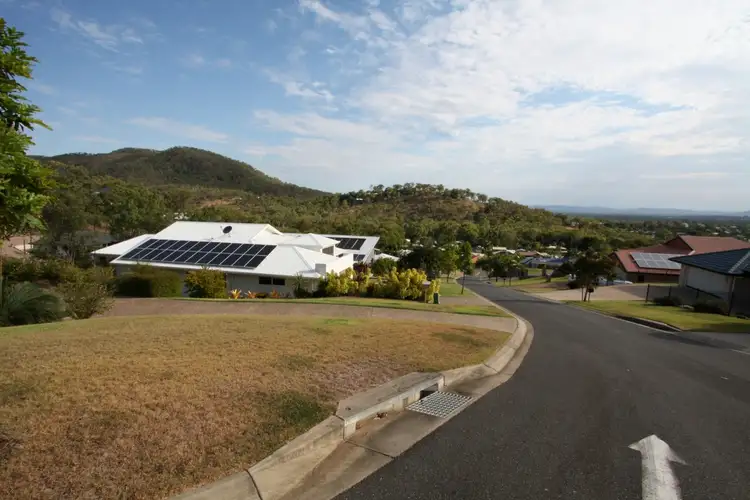 17A Greenwood Close, Frenchville QLD 4701