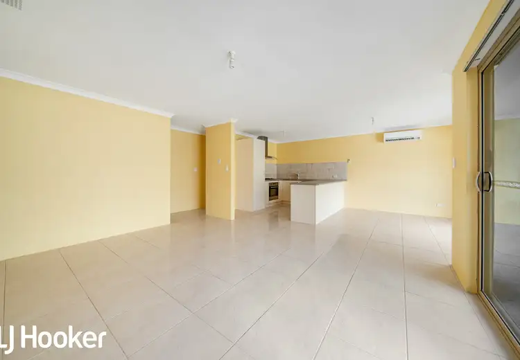 Sixth view of Homely villa listing, 6/16 Andrea Way, Queens Park WA 6107