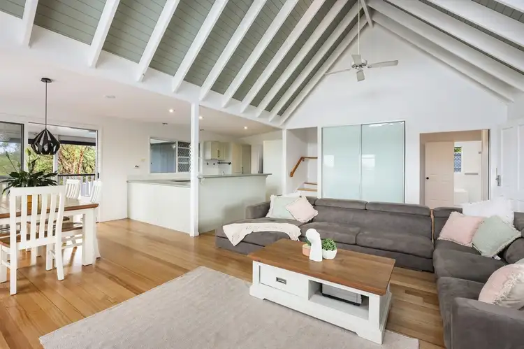 Third view of Homely house listing, 4 Malao Rise, Pacific Pines QLD 4211