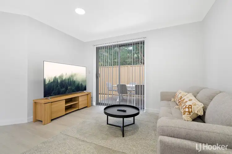 Fourth view of Homely unit listing, 5/90 Cooper Street, Mandurah WA 6210