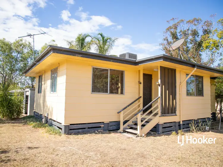 2 Holland Street, Roma QLD 4455