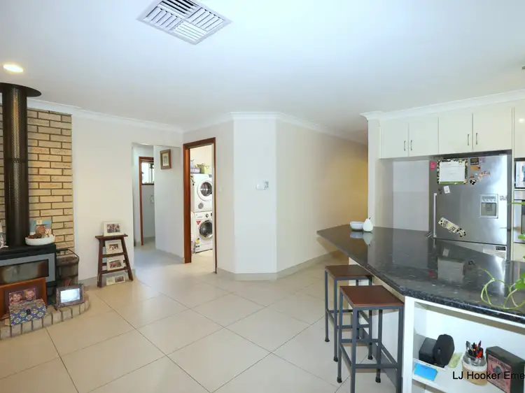 Seventh view of Homely house listing, 10 Kidd Street, Emerald QLD 4720