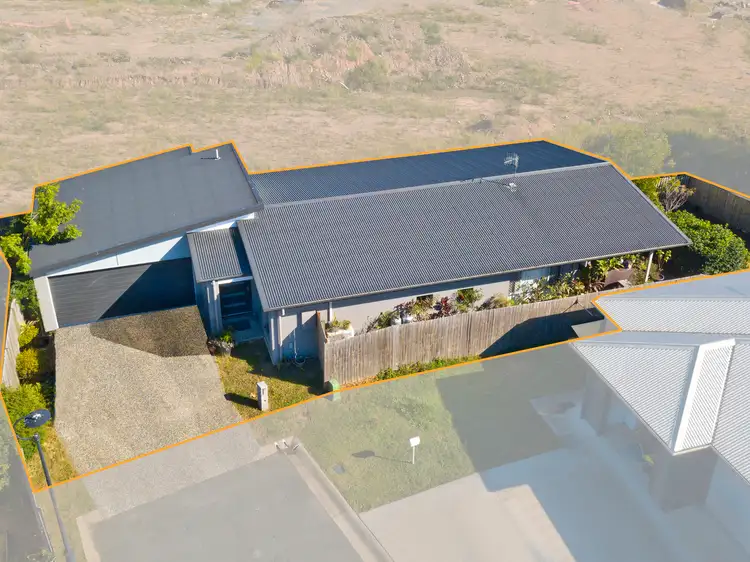 Second view of Homely house listing, 10 Tabitha Court, Bahrs Scrub QLD 4207