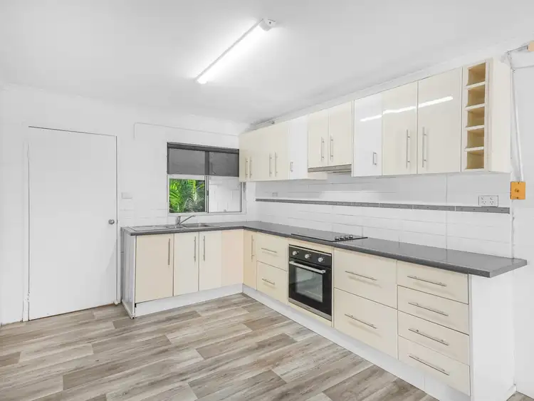Third view of Homely unit listing, 7/97-101 Mann Street, Westcourt QLD 4870