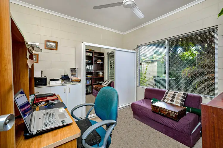 Sixth view of Homely semi-detached listing, 1/7 Ireland Crescent, Whitfield QLD 4870