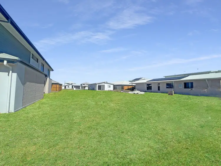 9 Neptune Street, Banya QLD 4551